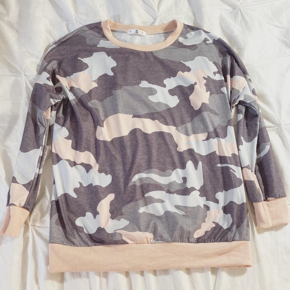 Camo Longsleeve